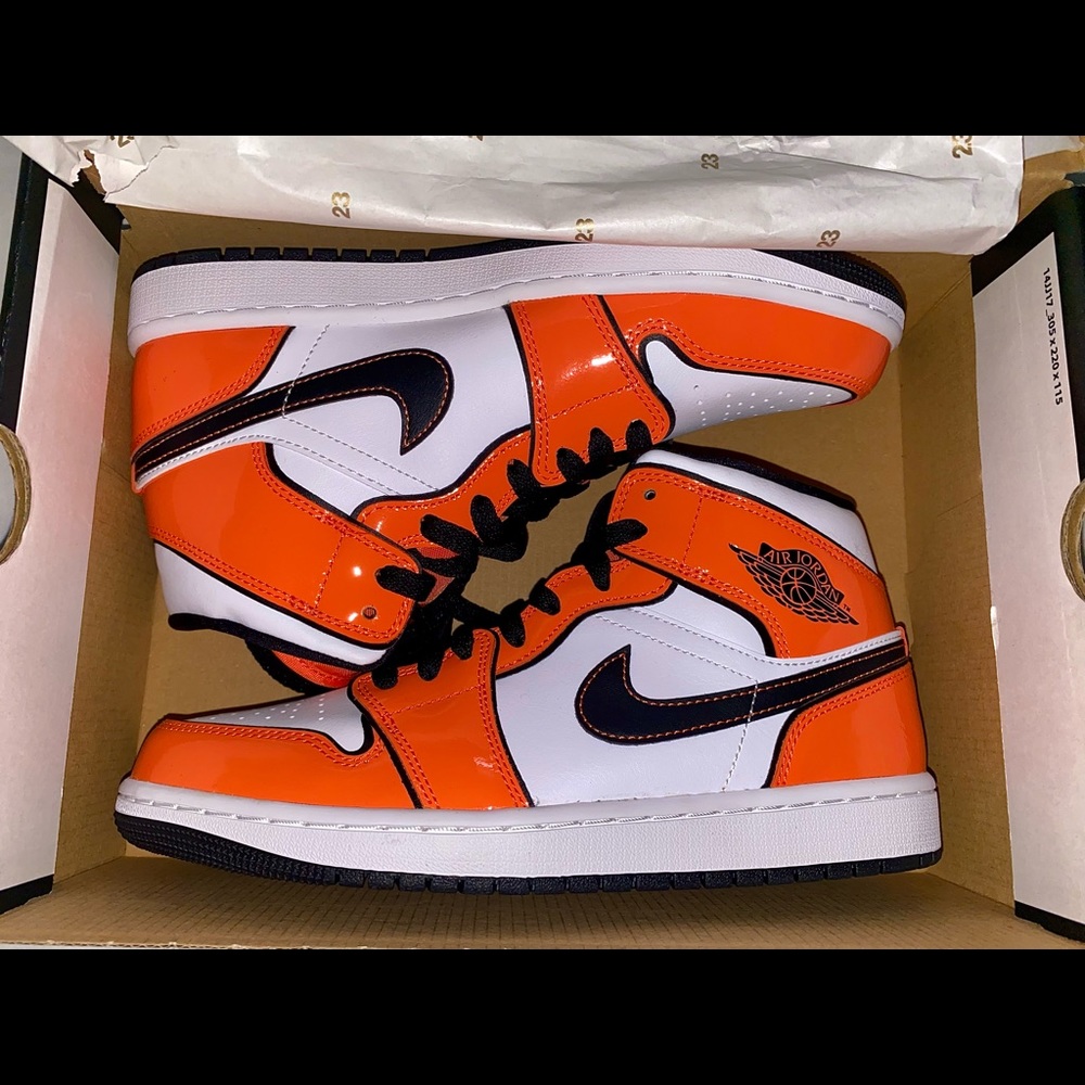 Air Jordan 1s